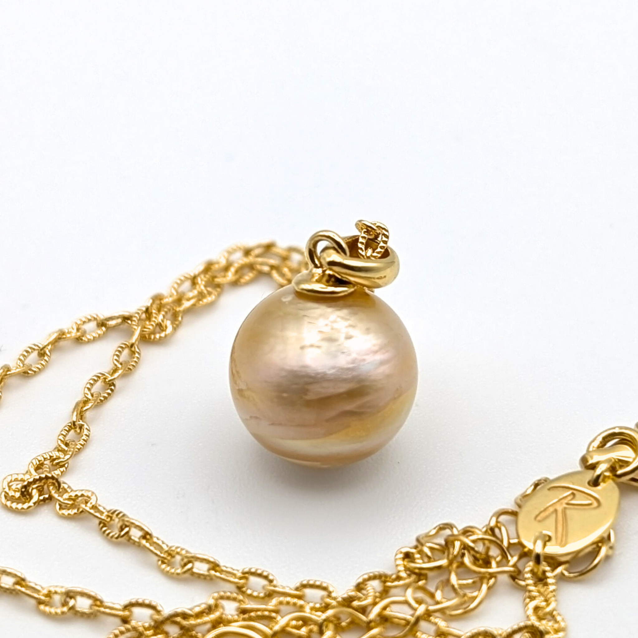 MARMO d’ORO Grand Golden South Sea Pearl Pendant Necklace