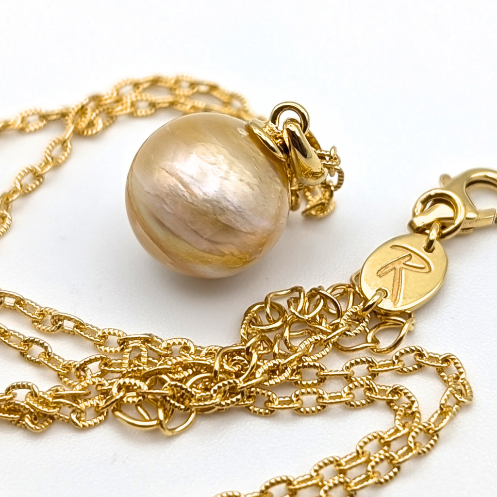 MARMO d’ORO Grand Golden South Sea Pearl Pendant Necklace