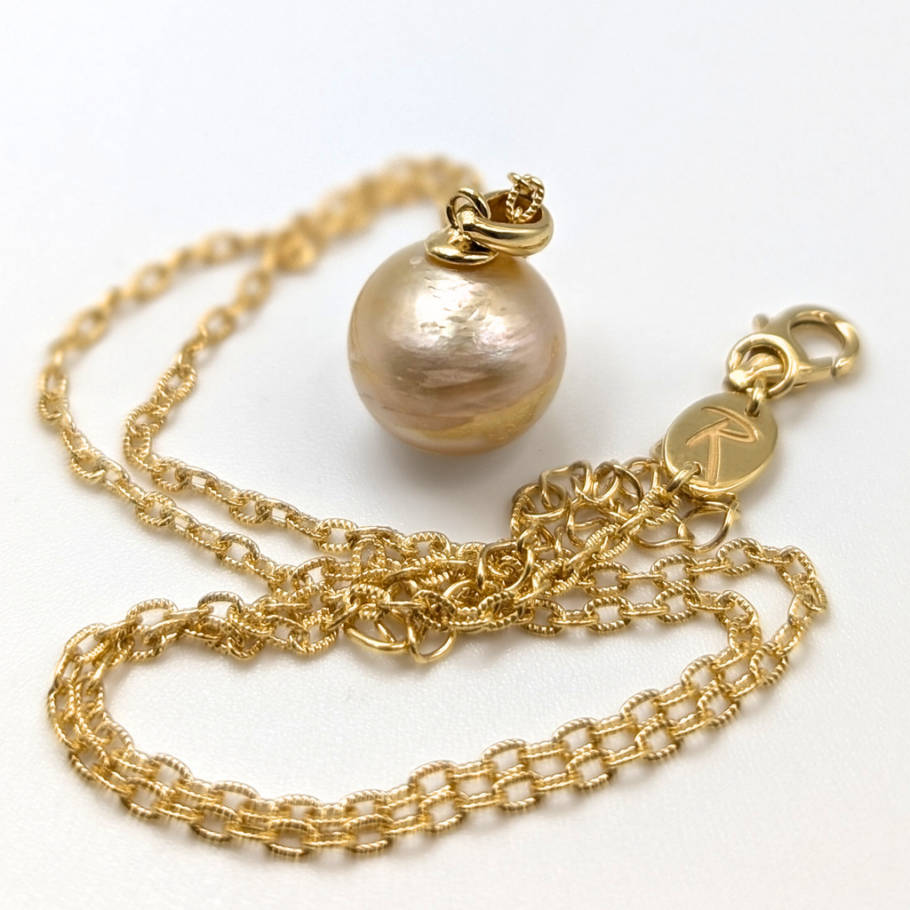 MARMO d’ORO Grand Golden South Sea Pearl Pendant Necklace