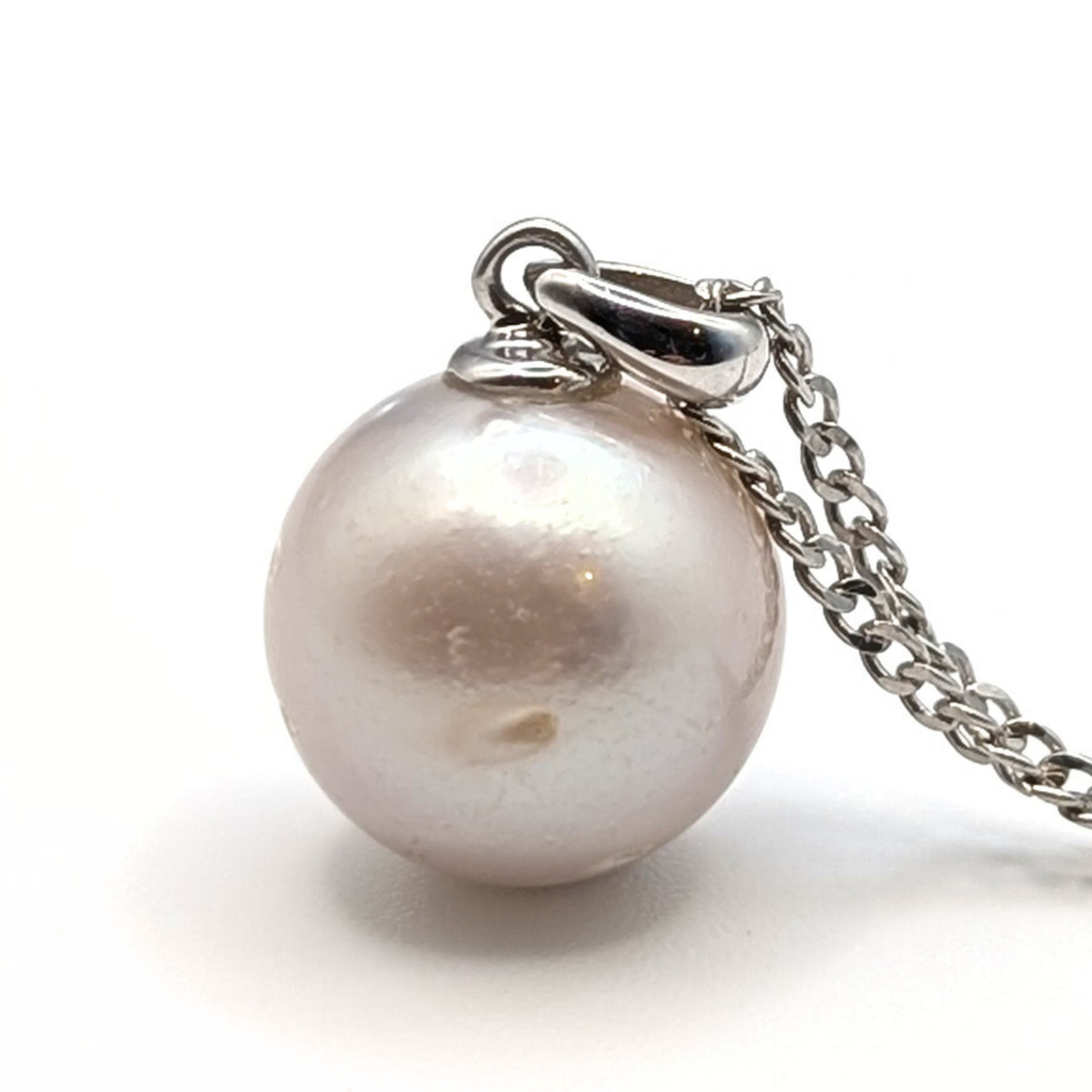 TWILIGHT 12mm Silver South Sea Pearl Pendant Necklace