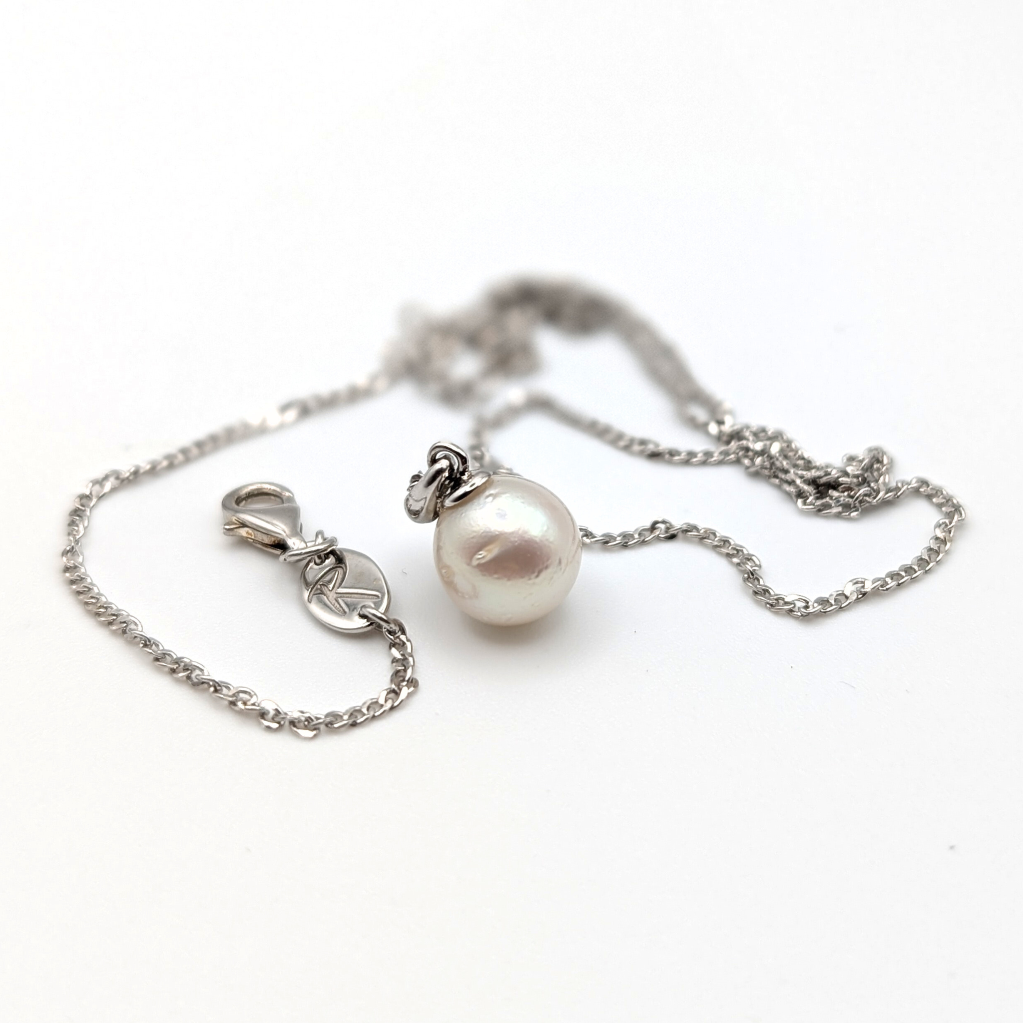 QUICKSILVER 9mm Silver South Sea Pearl Pendant Necklace