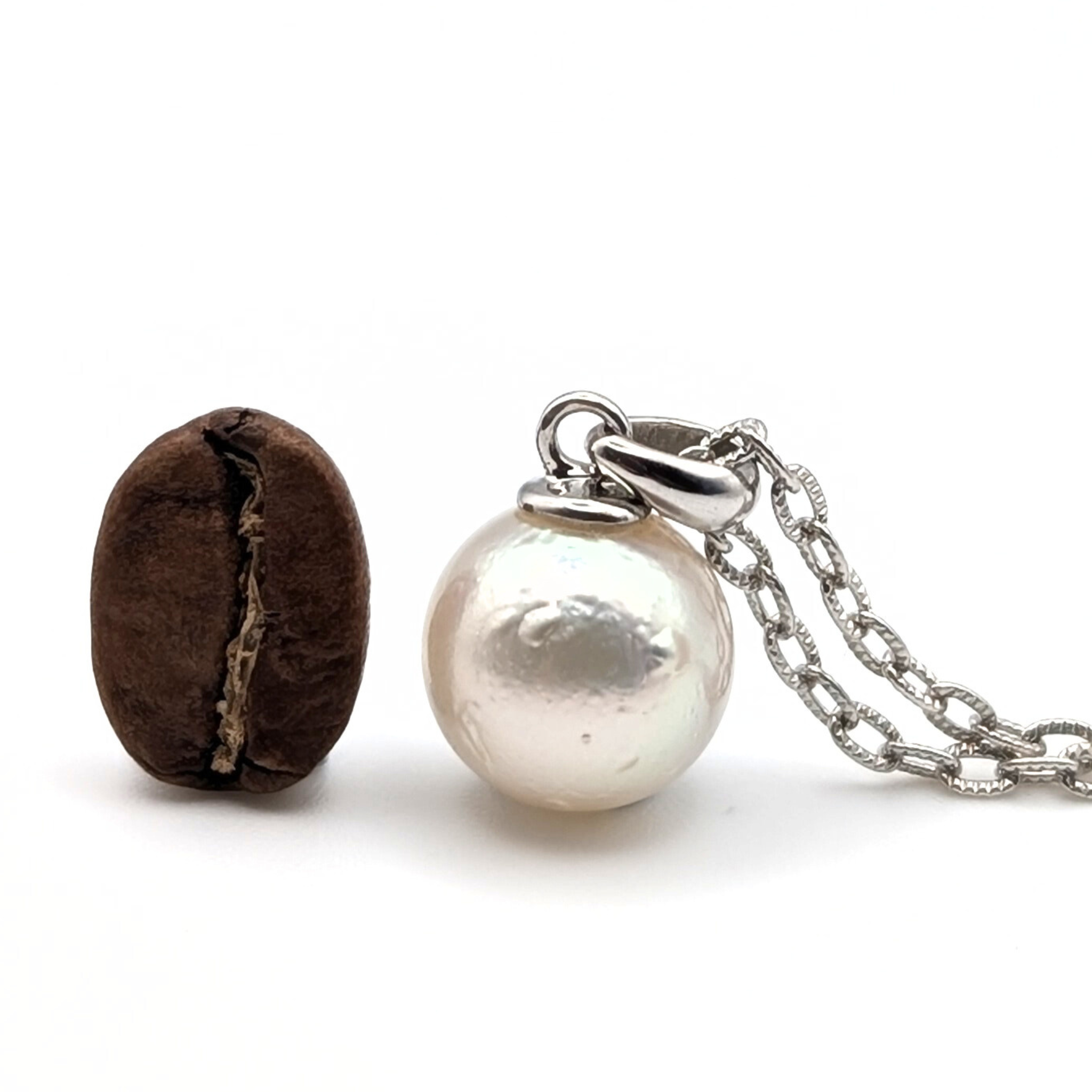 SELENE 9mm Silver South Sea Pearl Pendant Necklace - view 5