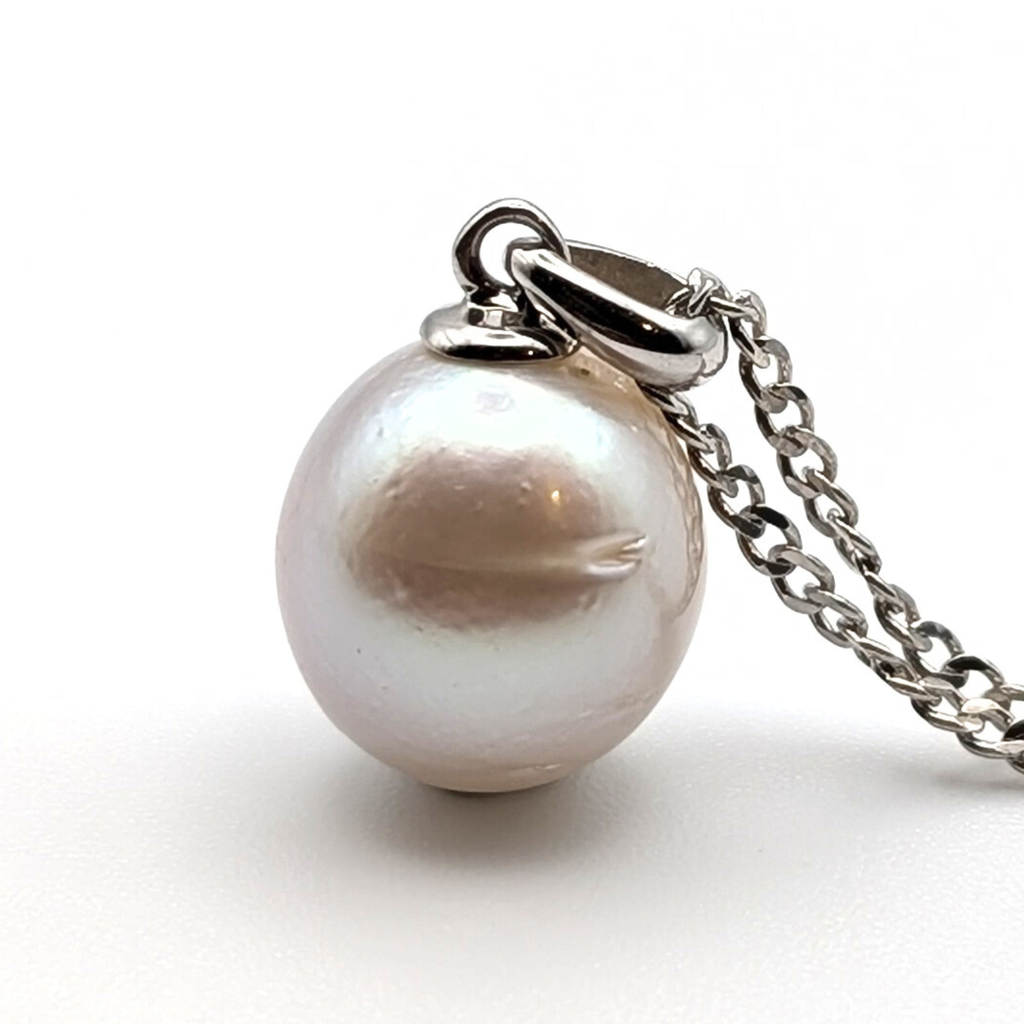 HAZE 10mm White South Sea Pearl Pendant Necklace