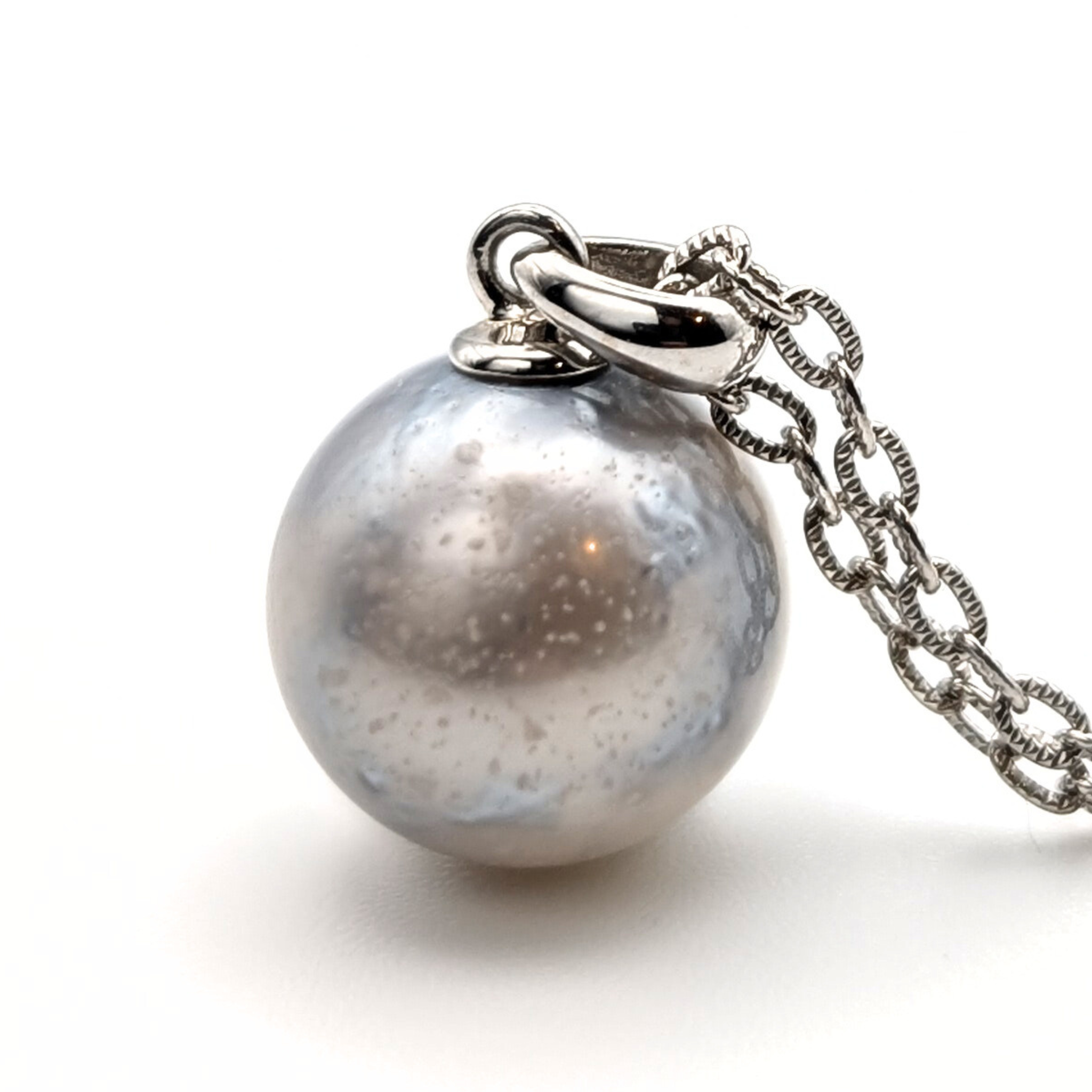 MORGANA 12mm Silver South Sea Pearl Pendant Necklace