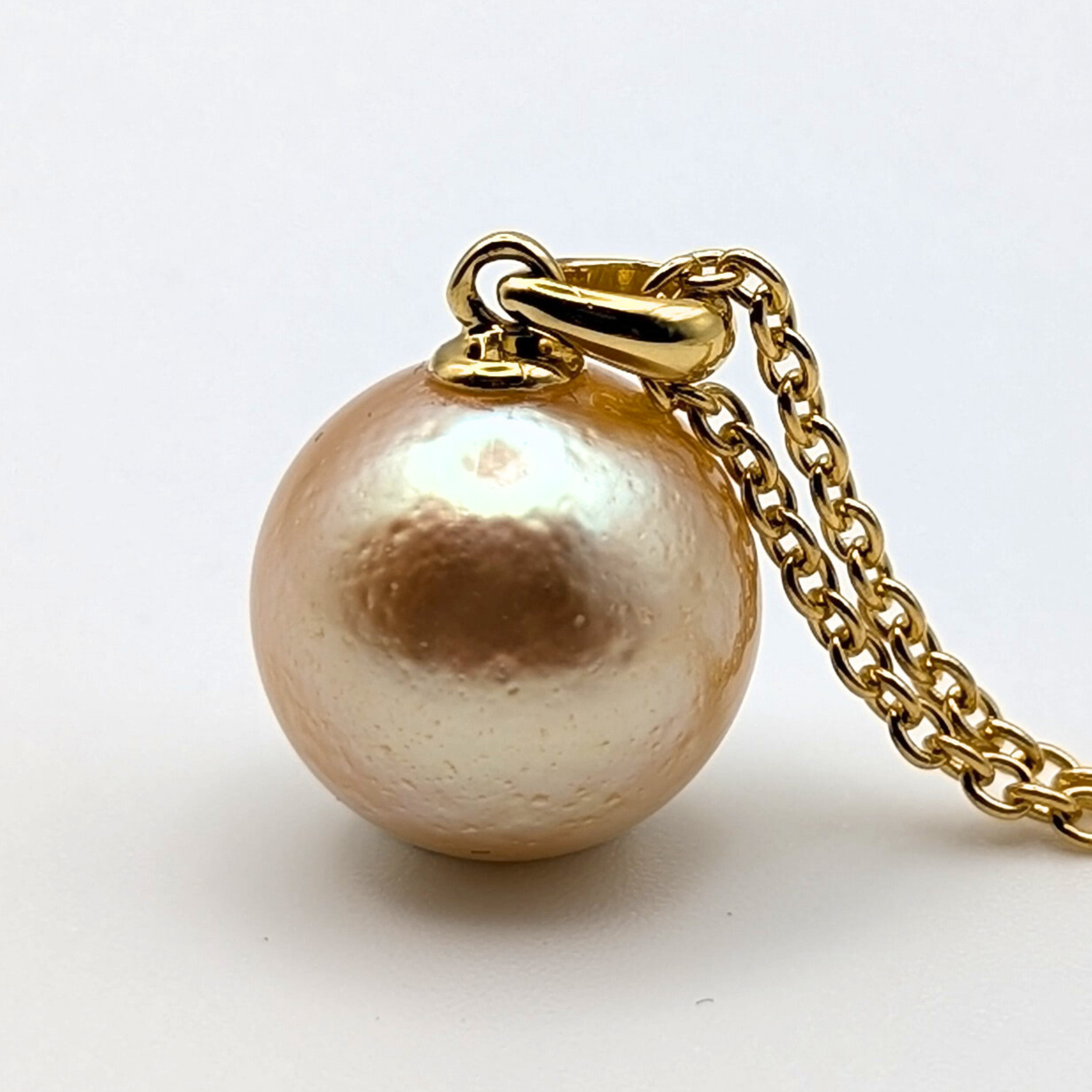 VESTA 13mm Golden South Sea Pearl Pendant Necklace