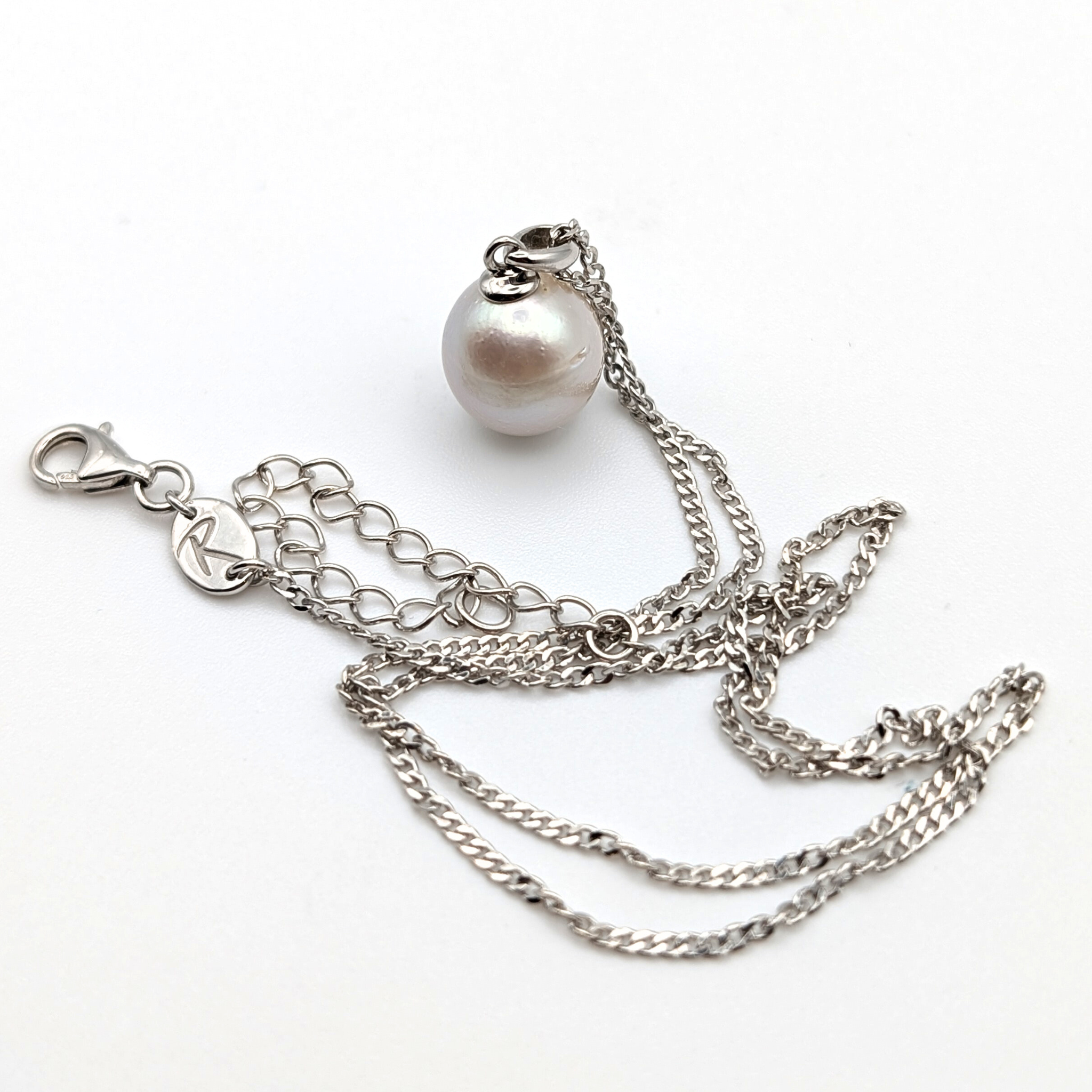 HAZE 10mm White South Sea Pearl Pendant Necklace