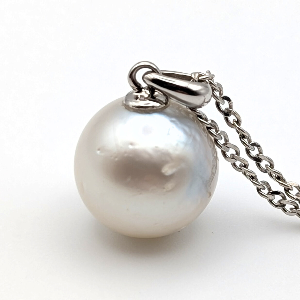 NOCTURNE 12mm Silver South Sea Pearl Pendant Necklace