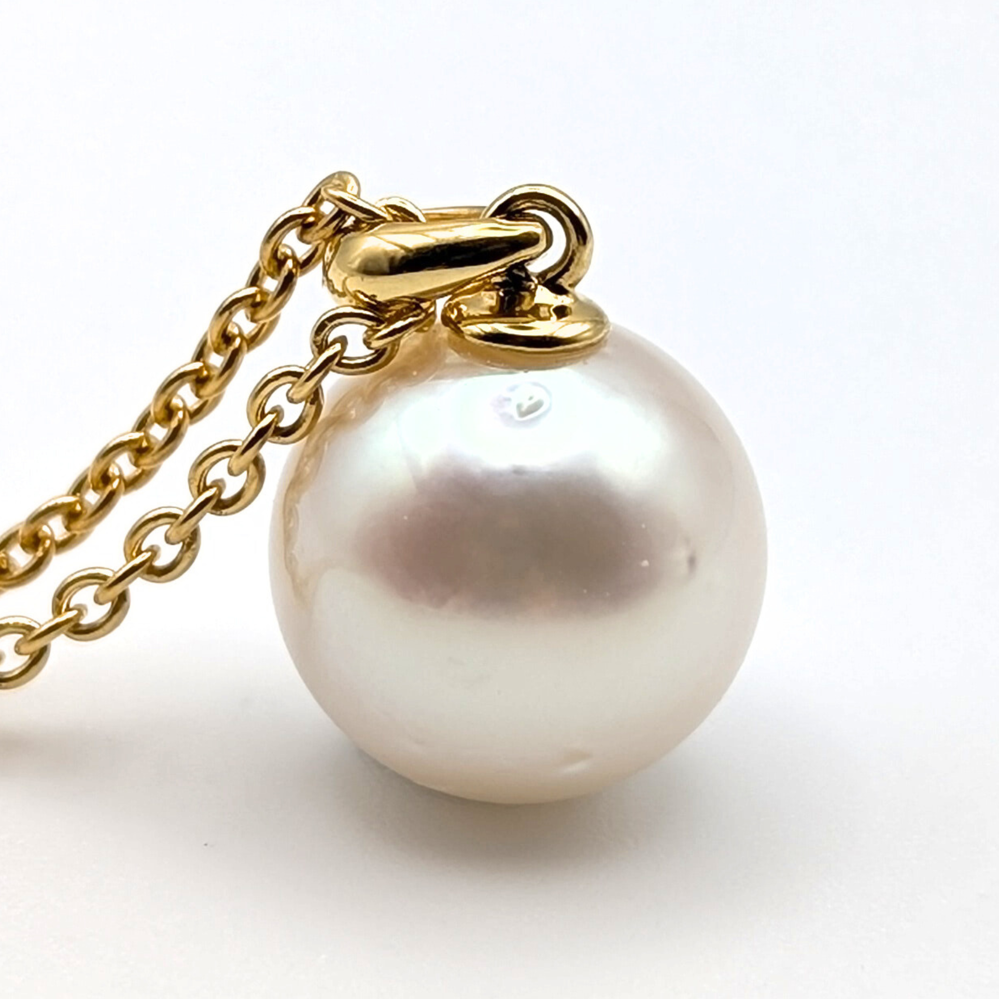 ELARA 12mm White South Sea Pearl Pendant Necklace