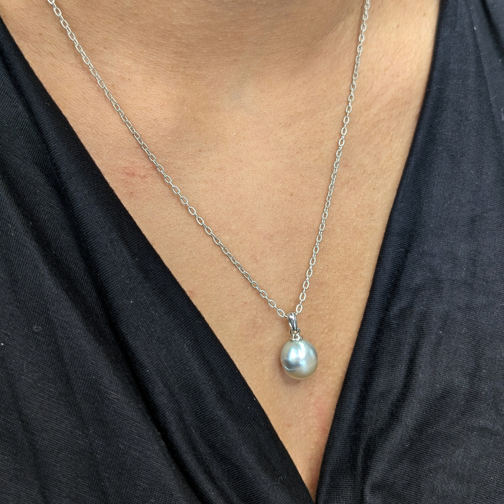 MOONMETAL 10mm Silver-Blue South Sea Pearl Pendant Necklace - view 6
