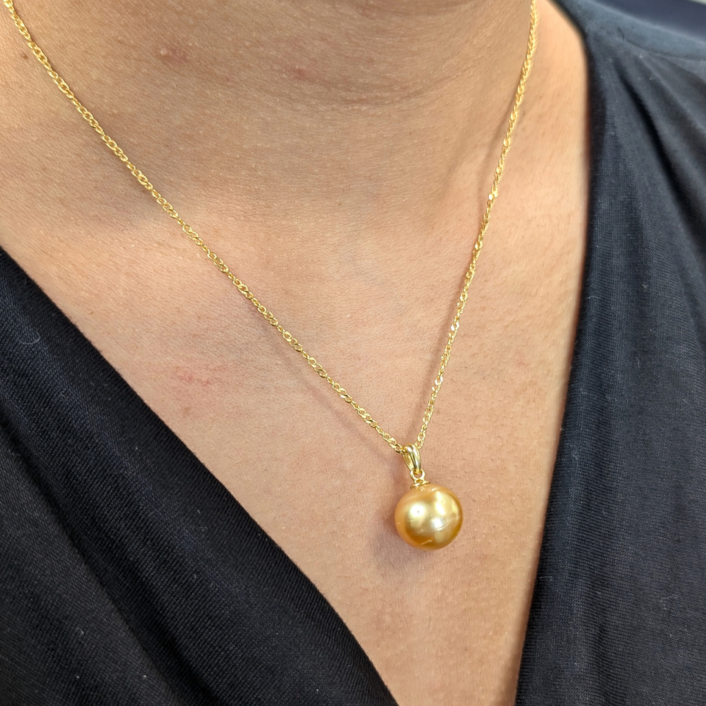 AUBE 12mm Golden South Sea Pearl Pendant Necklace
