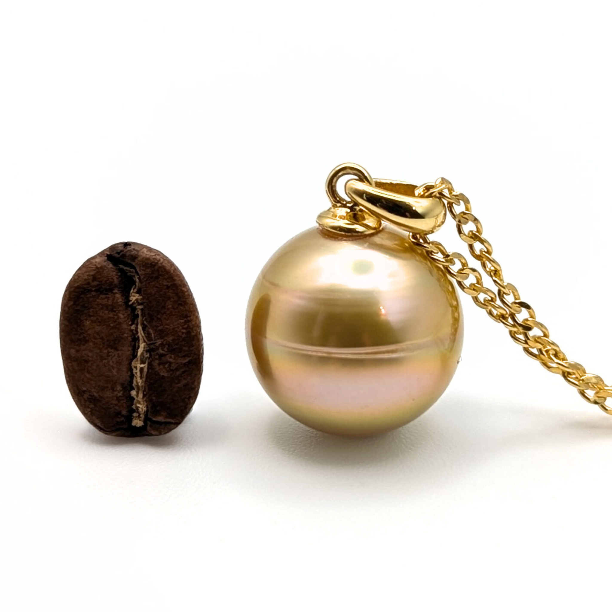 EQUATOR 13mm Gold South Sea Pearl Pendant Necklace - view 7