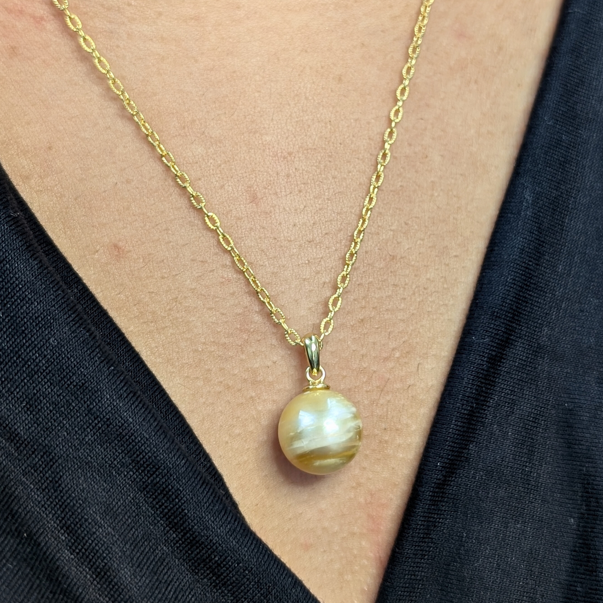MARMO d’ORO 11mm Golden South Sea Pearl Pendant Necklace - view 6