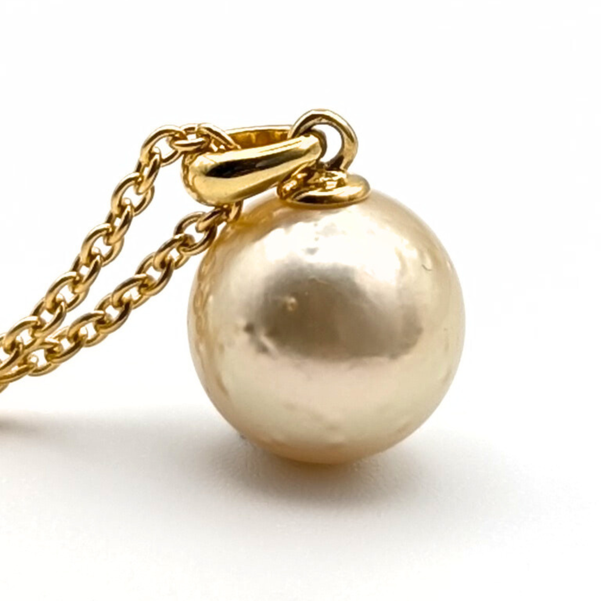 HALO 11mm Pale Gold South Sea Pearl Pendant Necklace - view 4