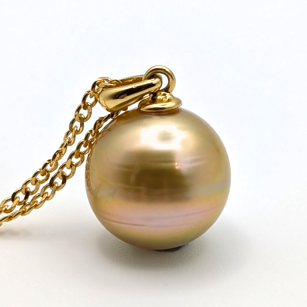 EQUATOR 13mm Gold South Sea Pearl Pendant Necklace - view 4