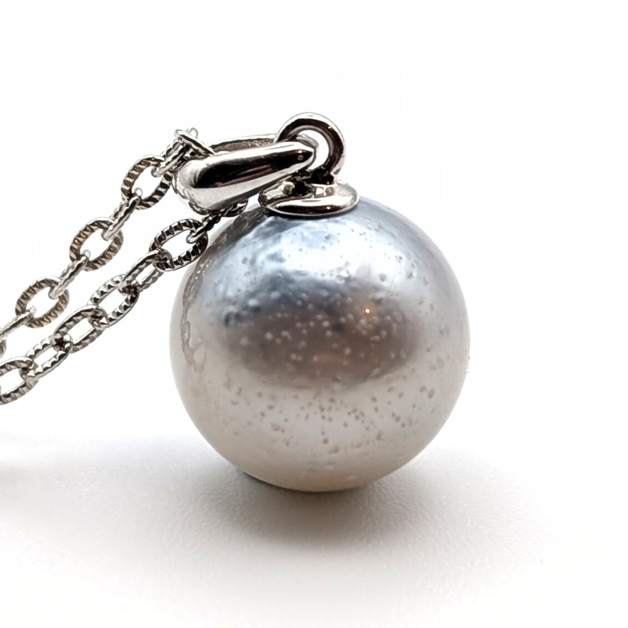 MORGANA 12mm Silver South Sea Pearl Pendant Necklace