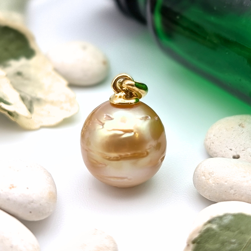 SOLARA 11mm Gold South Sea Pearl Pendant Necklace - view 2