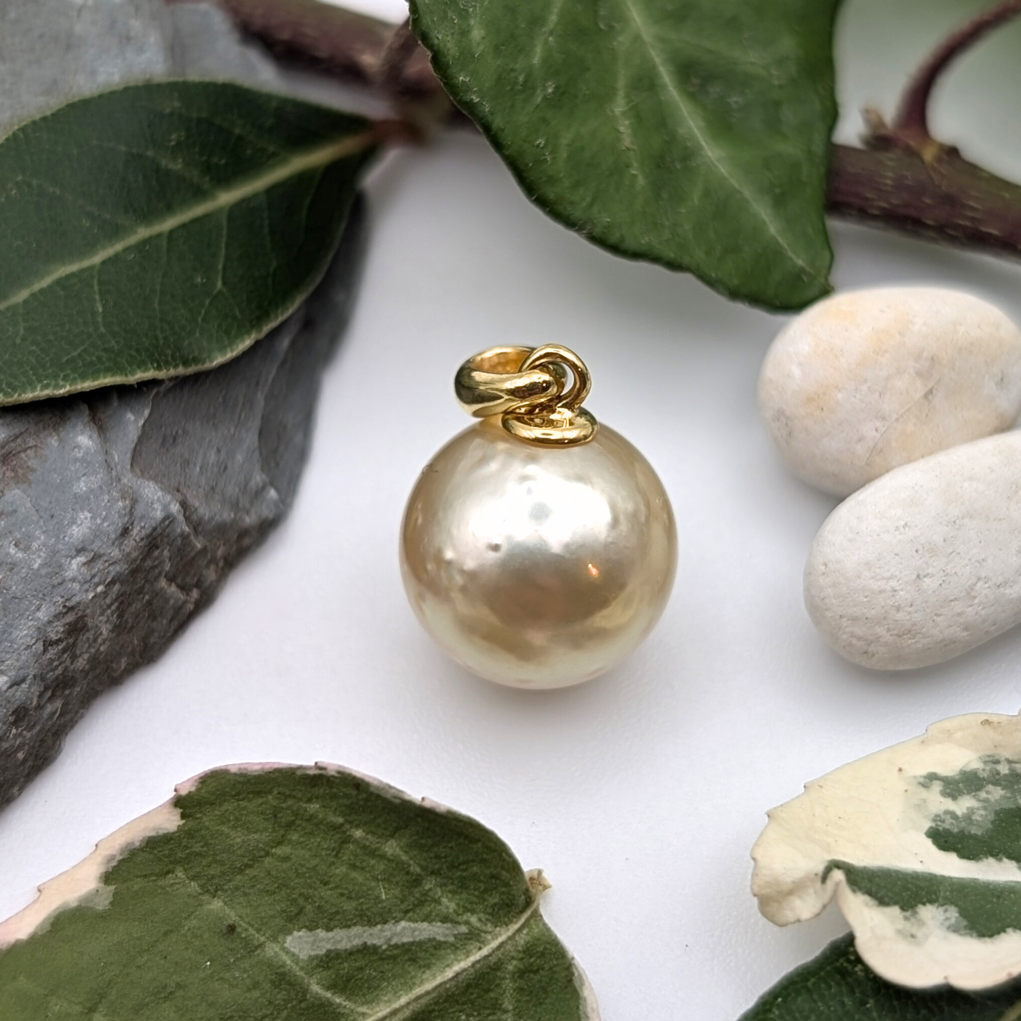 HALO 11mm Pale Gold South Sea Pearl Pendant Necklace - view 2
