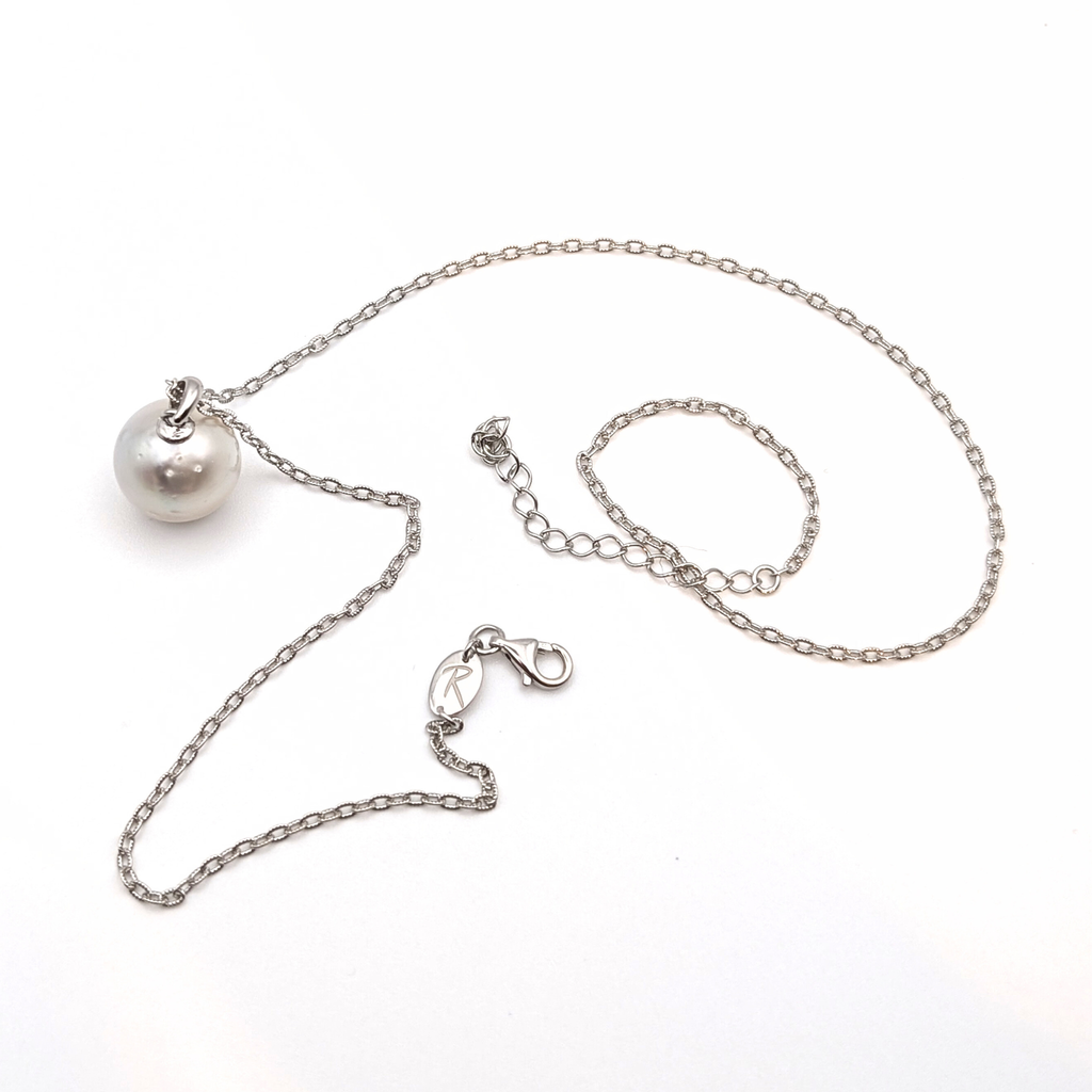 extra large silver south sea pearl with three spots pendant necklace with rhodium plated sterling silver chain on white background