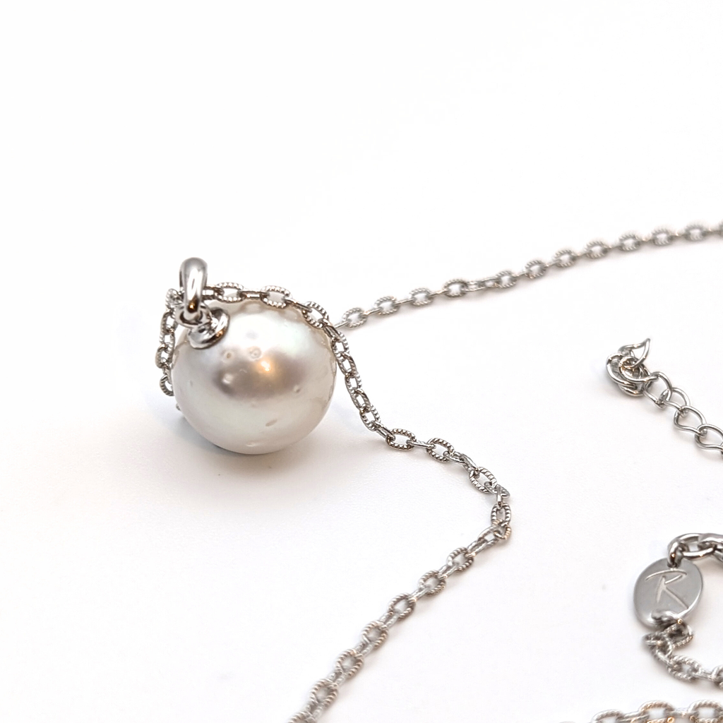 extra large silver south sea pearl with three spots pendant necklace with rhodium plated sterling silver chain on white background