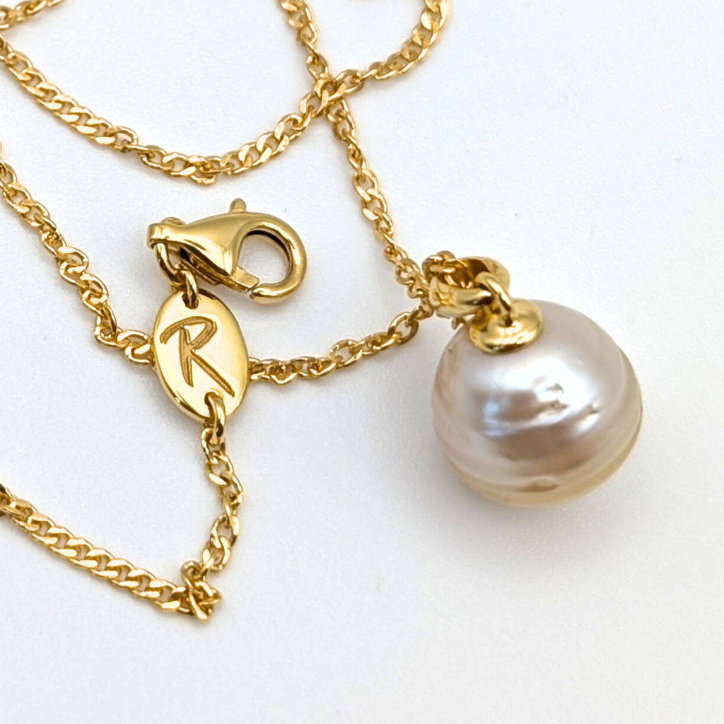 ÉLAN Light Gold? South Sea Pearl Pendant Necklace